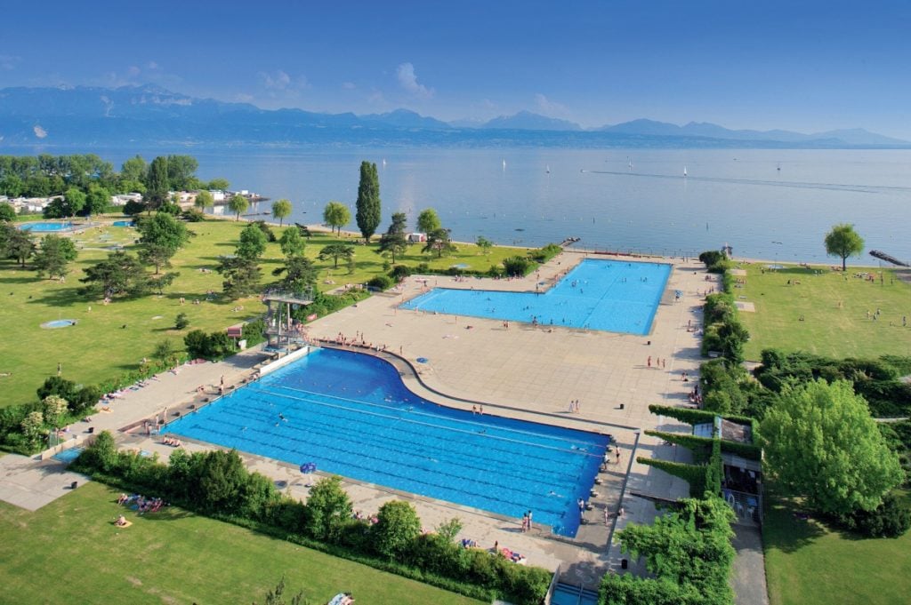 The Swimming Pools of Lausanne