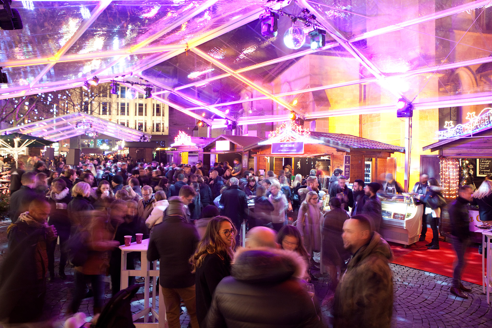 Marché de Noël de Lausanne. Bô Noël sur la Place St-François en 2016