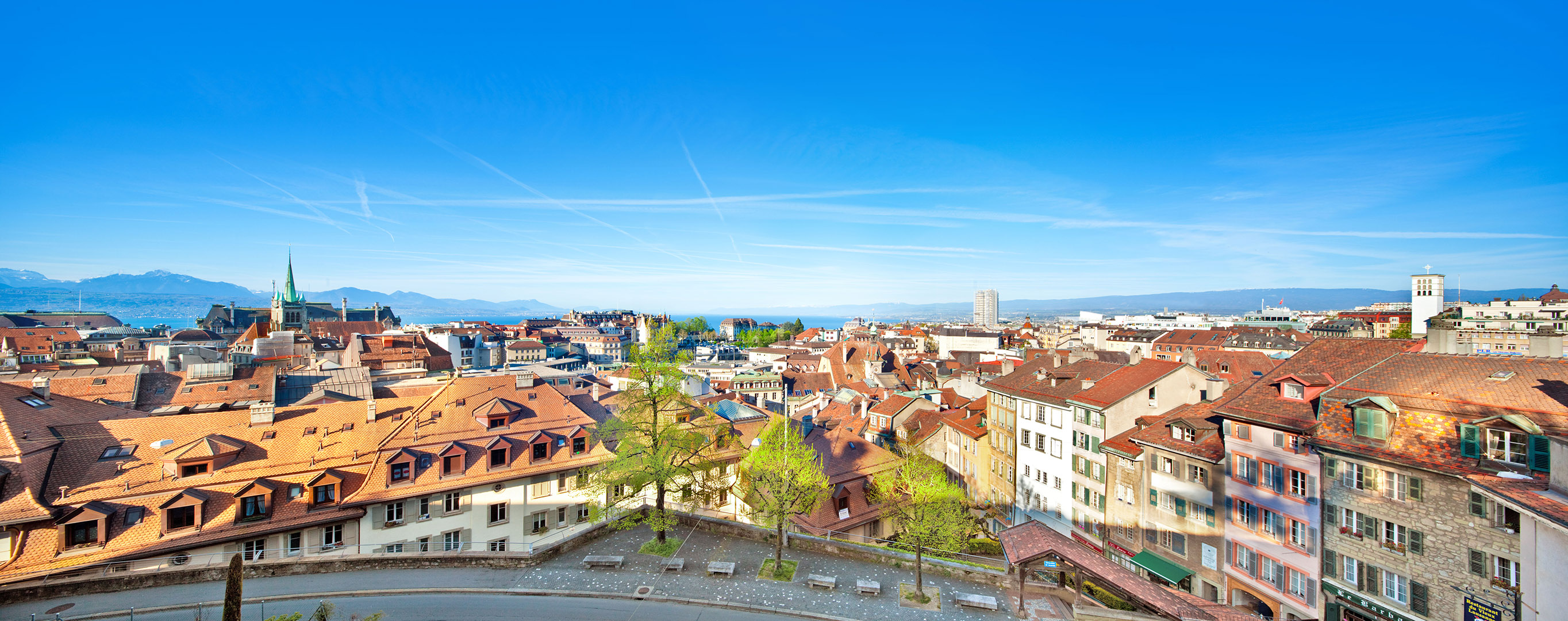 Panorama sur Lausanne depuis l'esplanade de la Cathédrale