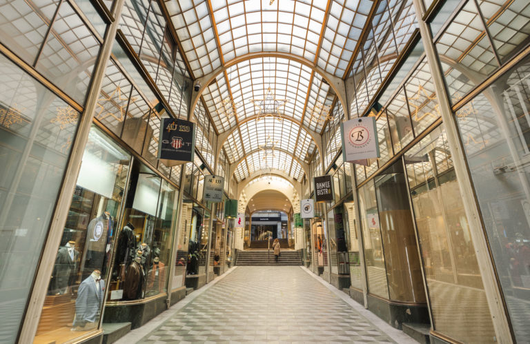 The unknown history of Lausanne arcades