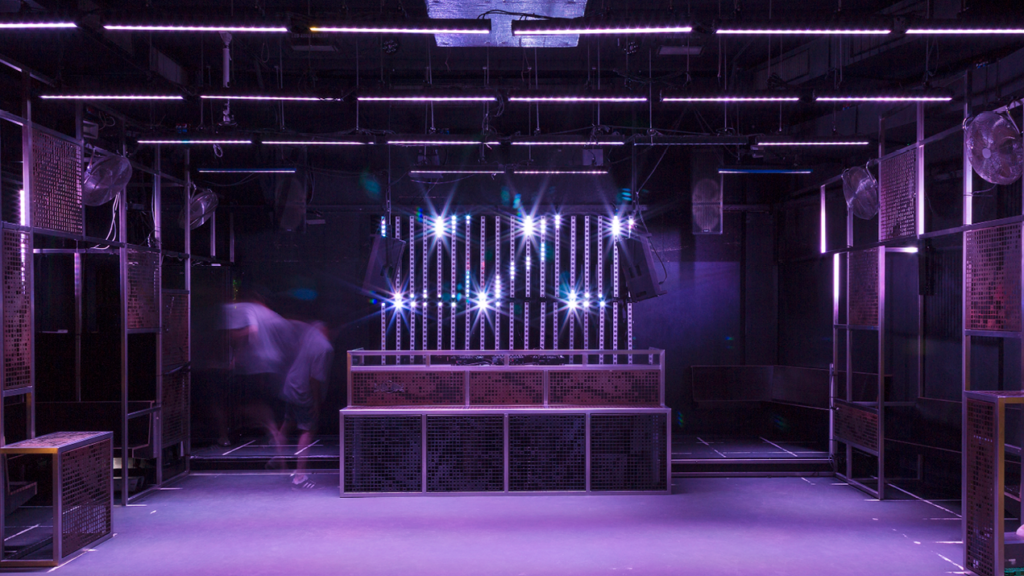 Folklor - New Year Party