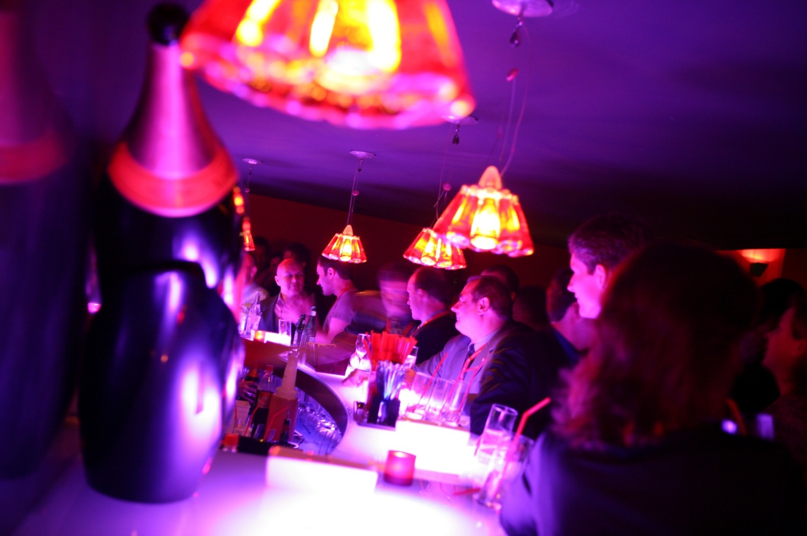 Detente dans un bar Detente dans un bar