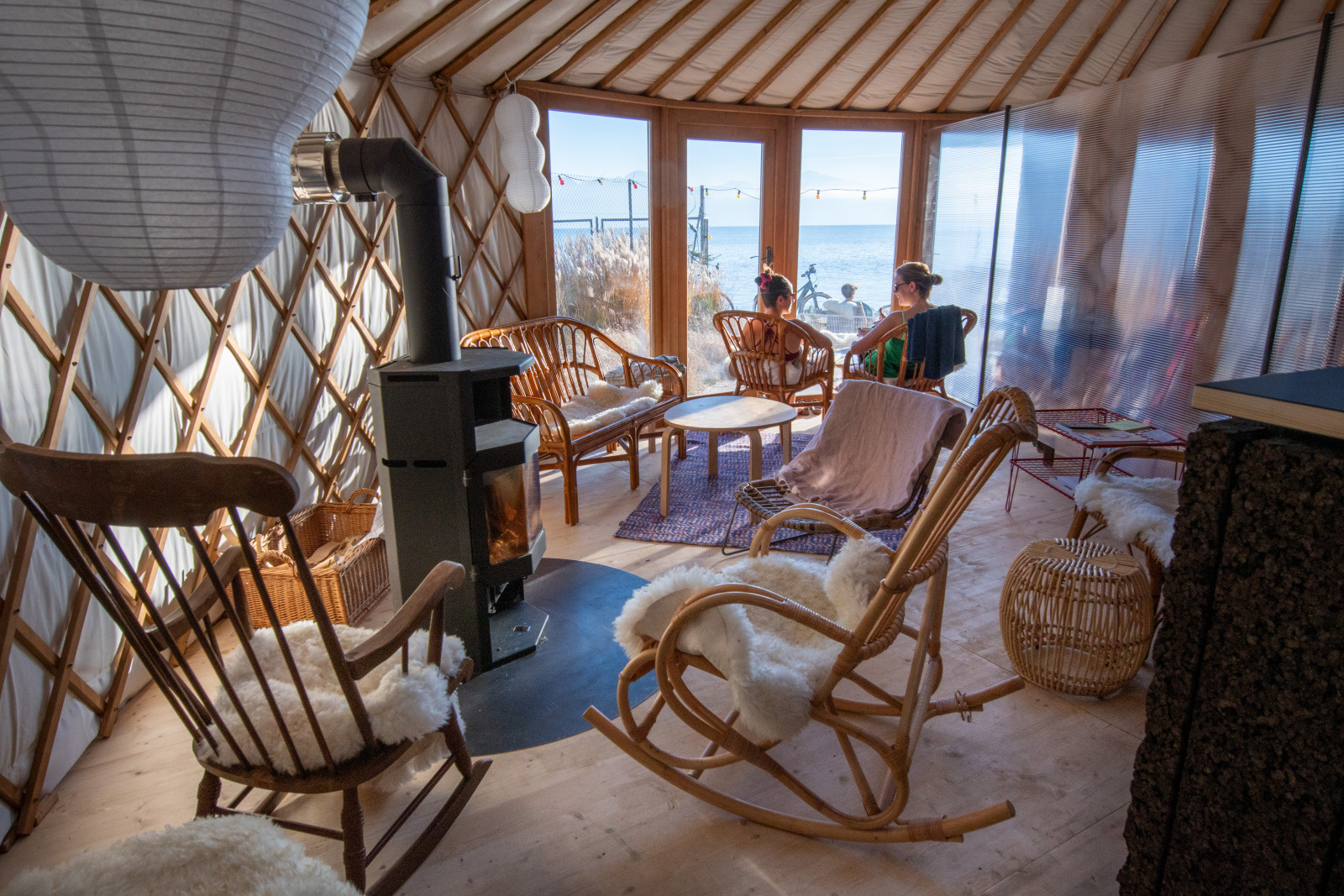 Les Bains des Rives sur le site de Bellerive a Lausanne.