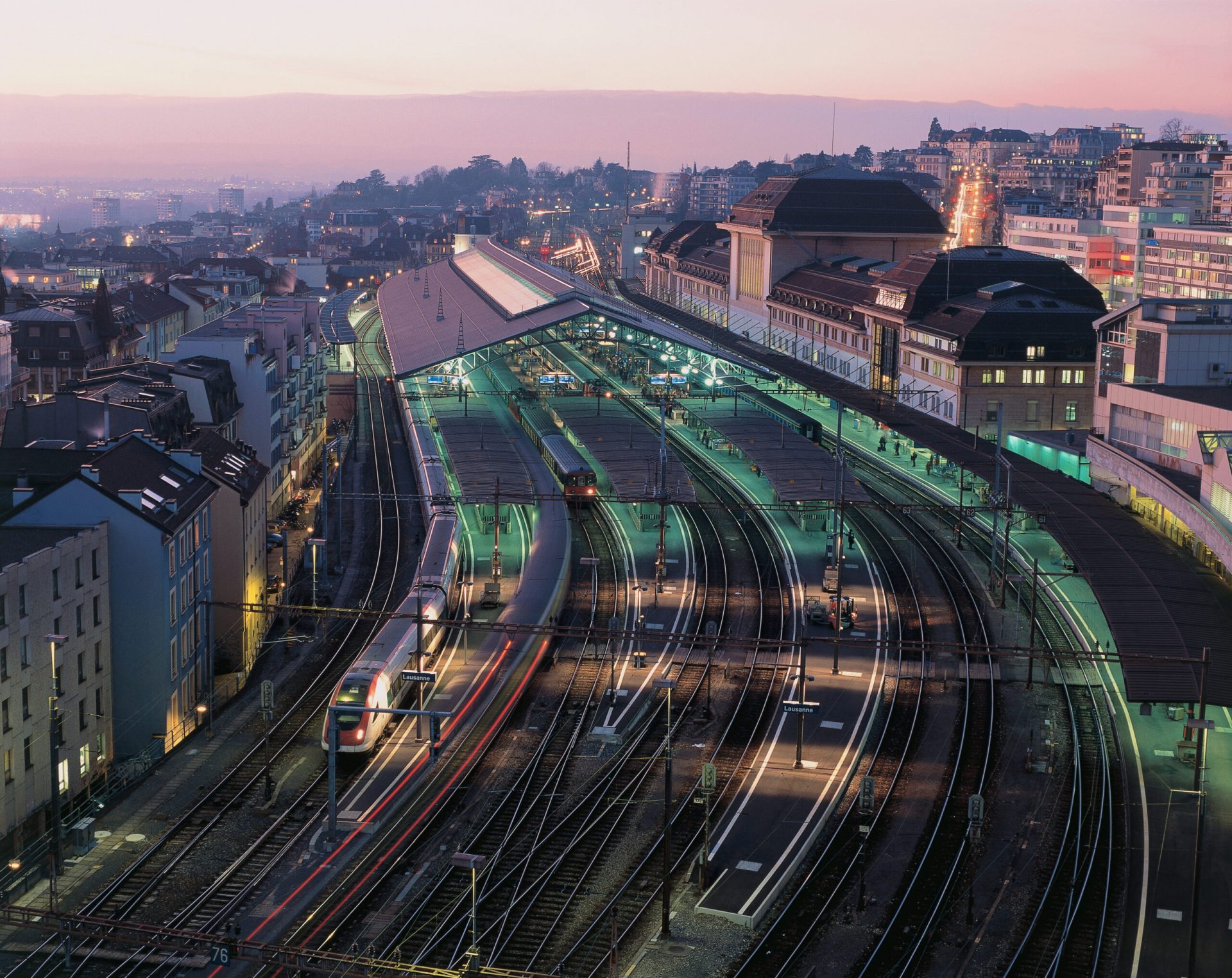 Creation Date: 08/02/2009
Reference: STC2715
Title: SWISS CITIES
Caption: Switzerland. get natural.
Evening light over the main railway station of Lausanne in Canton Vaud.
Schweiz. ganz natuerlich.
Abendstimmung ueber dem Bahnhofareal von Lausann im Kanton Waadt.
Suisse. tout naturellement.
Crepuscule sur la gare centrale de Lausanne, canton de Vaud.
Copyright by Switzerland Tourism By-line: swiss-image.ch/Christof Sonderegger *** Local Caption *** 65P
Lausanne, Bahnhof
Signature: Christof Sonderegger
Library: Tourismus_Schweiz
Credit: Switzerland Tourism Creation Date: 08/02/2009
Reference: STC2715
Title: SWISS CITIES
Caption: Switzerland. get natural.
Evening light over the main railway station of Lausanne in Canton Vaud.
Schweiz. ganz natuerlich.
Abendstimmung ueber dem Bahnhofareal von Lausann im Kanton Waadt.
Suisse. tout naturellement.
Crepuscule sur la gare centrale de Lausanne, canton de Vaud.
Copyright by Switzerland Tourism By-line: swiss-image.ch/Christof Sonderegger *** Local Caption *** 65P
Lausanne, Bahnhof
Signature: Christof Sonderegger
Library: Tourismus_Schweiz
Credit: Switzerland Tourism
